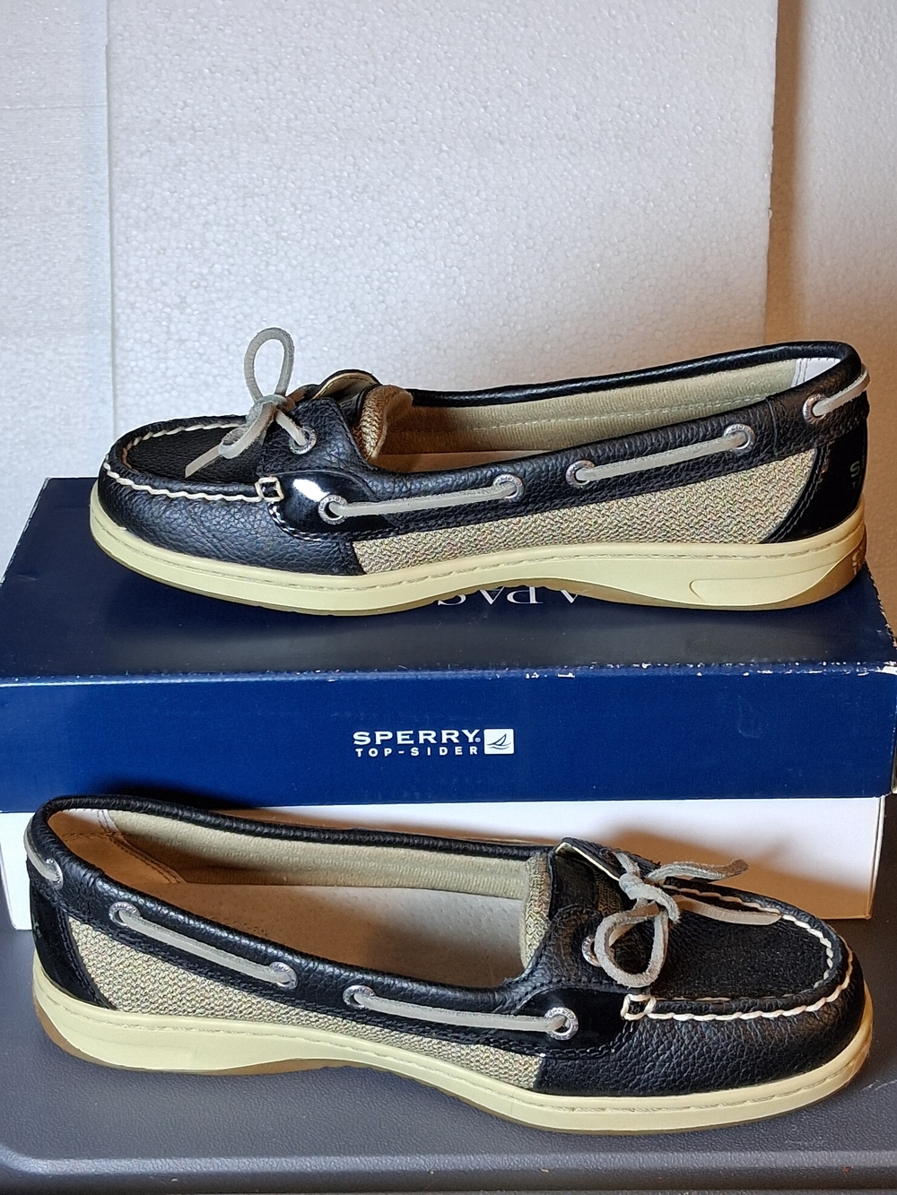 Sperry Angelfish Black and Cream Women's Topsider Boat Shoes with Lace Tie